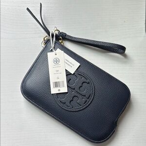 NWT Tory Burch Navy Leather Miller Wristlet